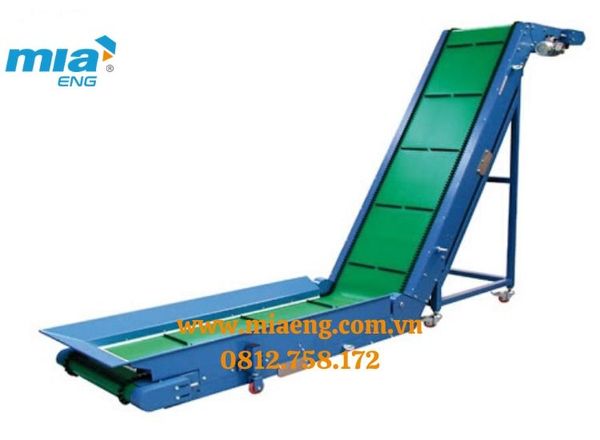 Băng tải bậc cấp vật liệu
